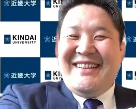 近畿大学総務部広報室のインスタグラム：「#kindaiuniversity student  Kouju Osanai is joining #takasagobeya #sumostable   #sumo #相撲　#kindai #近畿大学　#近大相撲部　#長内孝樹　#高砂部屋　#朝乃山 #近大」