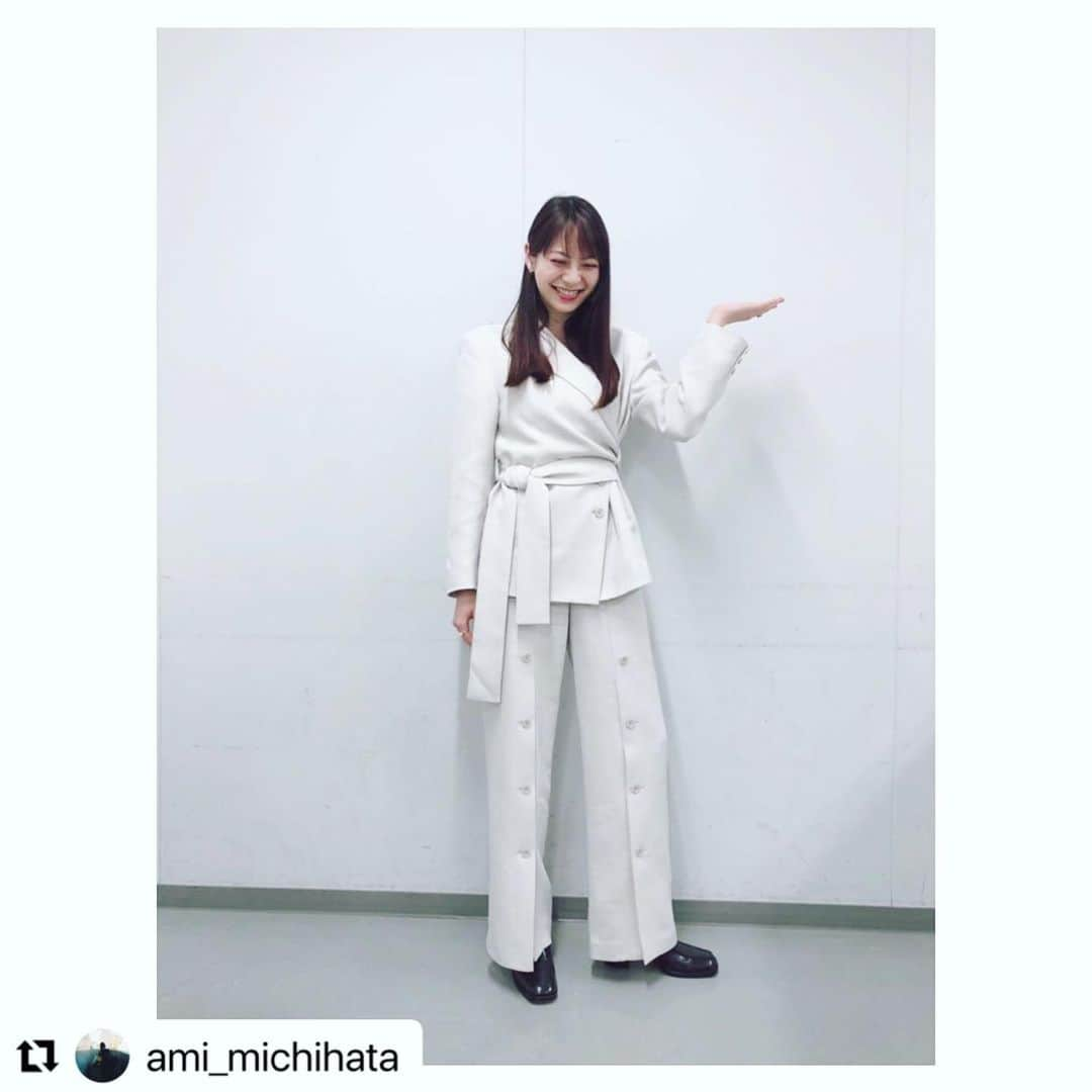 山下リオさんのインスタグラム写真 - (山下リオInstagram)「遅ればせながら 映画「あのこは貴族」の舞台挨拶 お衣装はこちらです☺️❤️ パンツスタイル好きだなぁ  stylist @ami_michihata  hair &make @ichikikita」2月19日 16時15分 - rio_yamashita_official