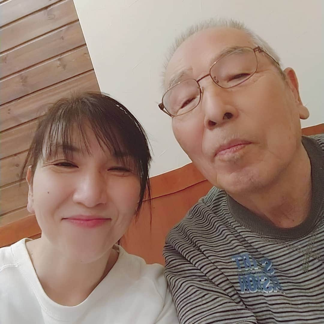 KAORUさんのインスタグラム写真 - (KAORUInstagram)「先日のとっても暖かい日、お父さんに私の用事に付き合ってもらった帰りに喫茶店に寄りました。  半年くらい行けなかった喫茶店。 スタッフさんに笑顔で迎えられ嬉しかったです(*^^*)  #Marvelouspro  #お父さん #喫茶店 #介護生活」2月19日 16時41分 - yukisaku_88