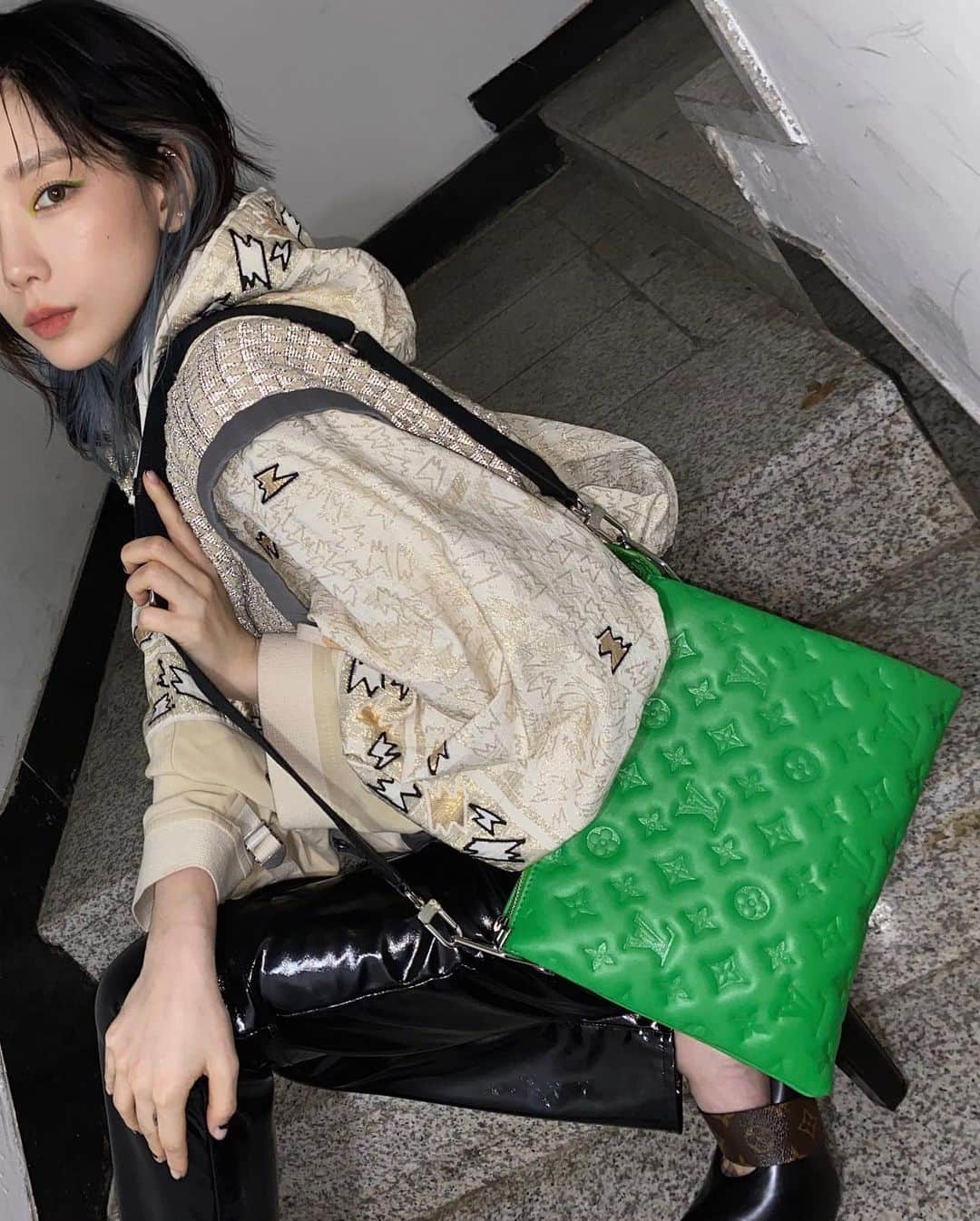 テヨン さんのインスタグラム写真 - (テヨン Instagram)「#광고 @louisvuitton」2月19日 16時37分 - taeyeon_ss