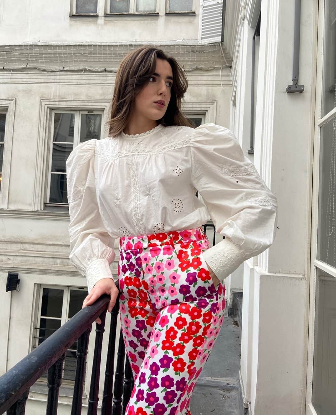のインスタグラム：「Delicate blouse & colorful trousers 🌸⁠ -⁠ The beautiful @_paulineleroy_ wearing our LUTHIER blouse and OURAL trousers from our new SS21 collection !⁠ -⁠ #PaulandJoe #SS21 #New #Spring #Summer #Colorful #Fashion #Mode #Style⁠ ⁠」