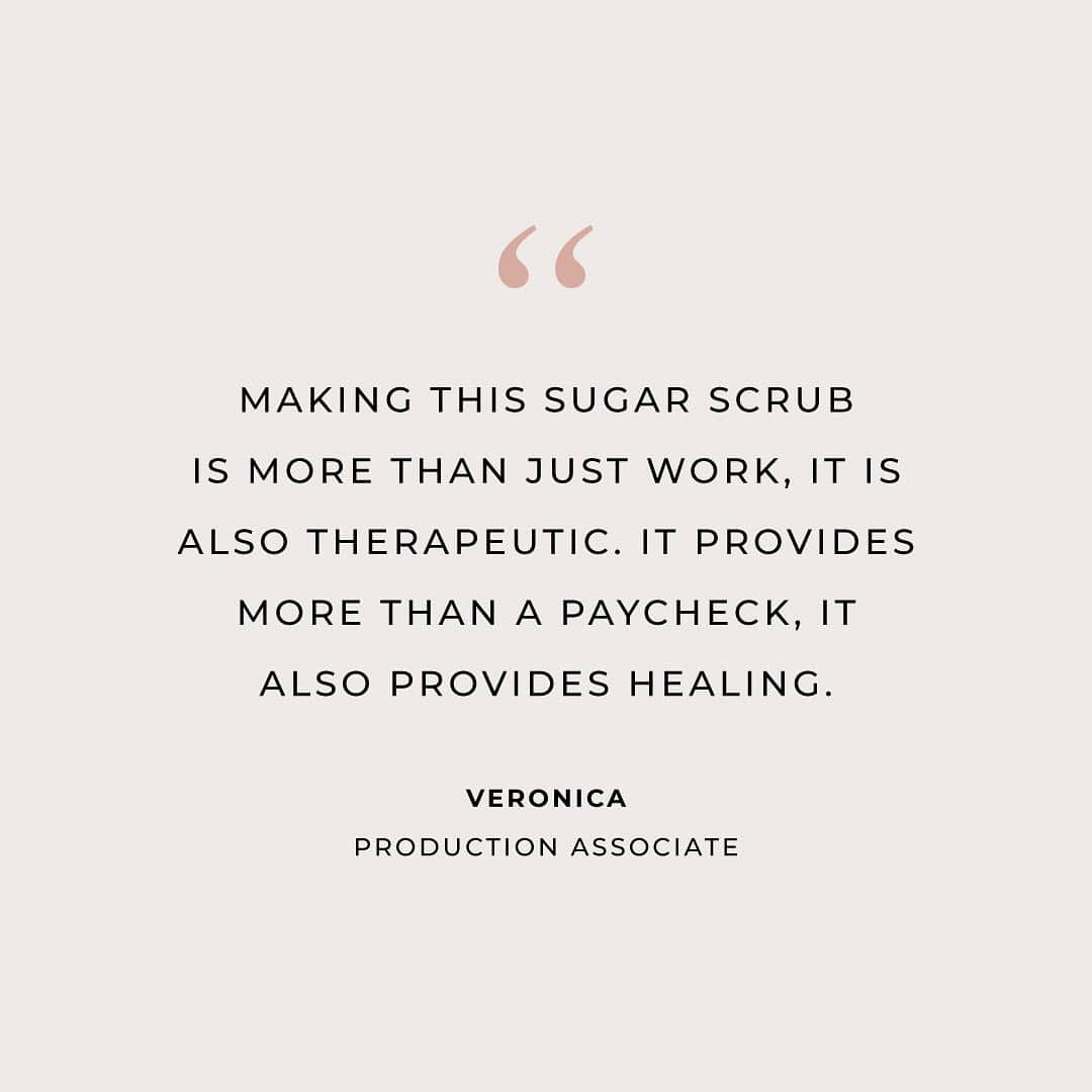 The Little Marketのインスタグラム：「Our sugar scrubs are so much more than just sugar scrubs. Learn more at the link in our bio.」