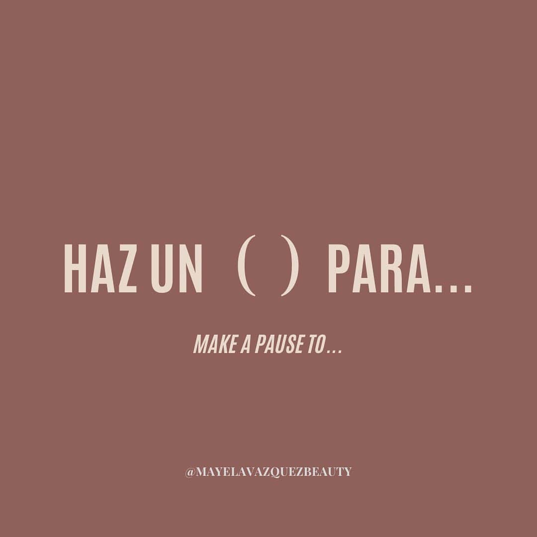 のインスタグラム：「Viernes de paréntesis ✨😉 Cuéntenme, taggen o compártanlo a quién crean que lo necesite #ViernesDeParentesiss #MakeAPauseTo」