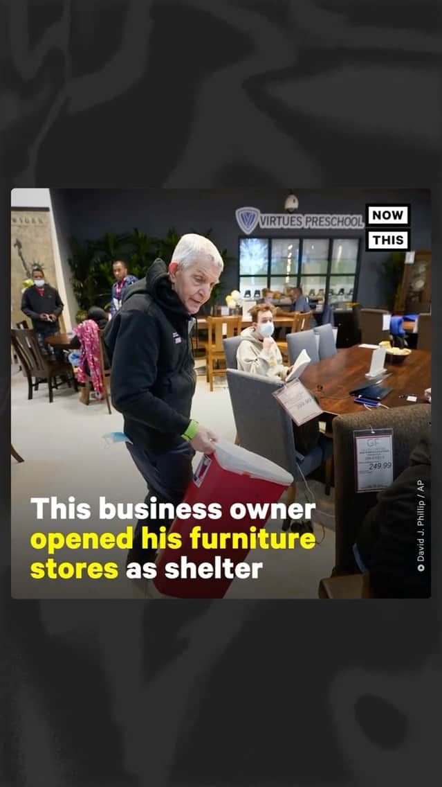 アリミ・バラードのインスタグラム：「This furniture store owner opened up 2 of his locations as shelter for Texans who lost power amid the state’s severe winter weather  #texas #poweroutage #winterstorm」
