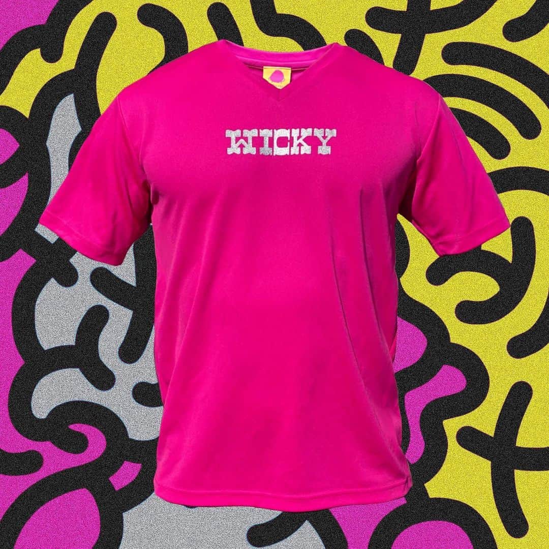 西浦聡生さんのインスタグラム写真 - (西浦聡生Instagram)「NEW!! 本日19時より発売開始！  https://wickyart.shop  #wickyaetshop #wickyart #西浦ウィッキー聡生　#drytee #cneck #trainigwear #mma」2月19日 18時45分 - wicky_nishiura