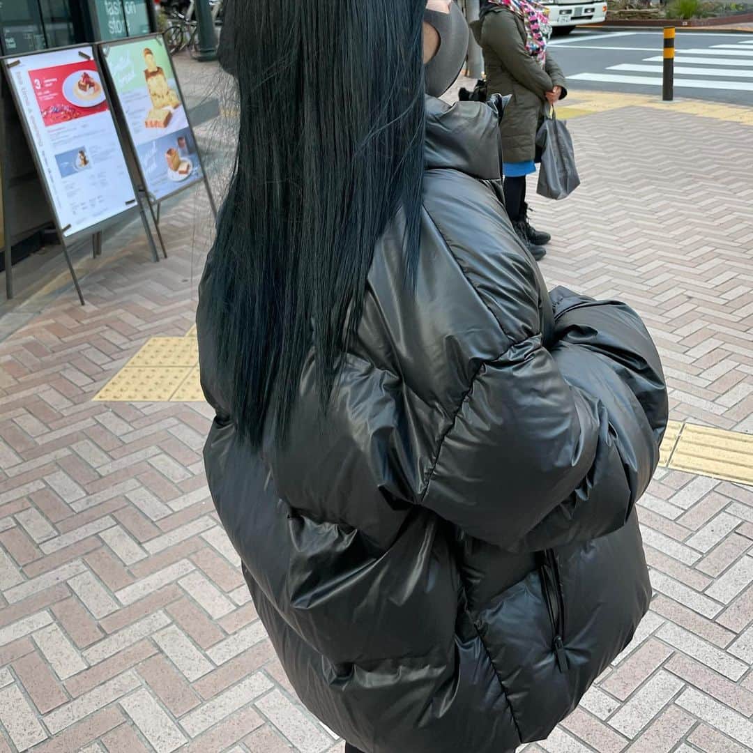 歩乃華（ほのらん）のインスタグラム：「ブルーブラック💙🖤」