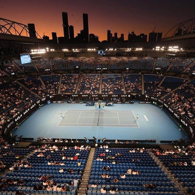 Australiaさんのインスタグラム写真 - (AustraliaInstagram)「Game, set and match 🎾 One of only four Grand Slam events in the world, the @australianopen is an absolutely iconic @visitmelbourne event.  Held in January each year when the summer evenings are balmy and the drinks are icy cold, the #ausopen is as classically #Melbourne as great coffee, incredible food and laneways full of colourful street art (it has, after all, been around since 1905!). Sure, this year has looked a little different to usual, but the show has gone on and this event will be back even bigger and better next year 😀. Tune in this weekend to watch the finals action...  📷: @australianopen #seeaustralia #visitmelbourne #holidayherethisyear #tennis」2月19日 19時00分 - australia