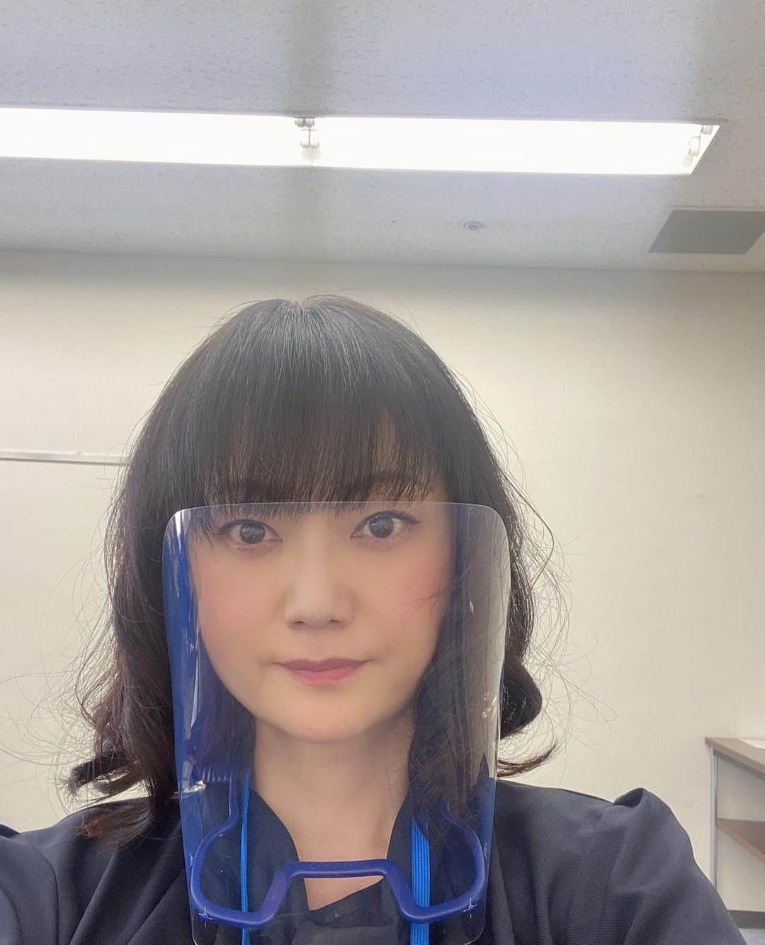 遠山景織子さんのインスタグラム写真 - (遠山景織子Instagram)「3日間続けての撮影が終わりました。早朝は凍る寒さでしたけれど日中は撮影日和。また明後日に向けて明日は一日ゆっくり休みます。 今日も充実した一日でした☺️ #撮影 #新しい作品  #ロケ #お疲れ様でした  #良き1日  #遠山景織子」2月19日 19時03分 - kyooko.9.tooyama