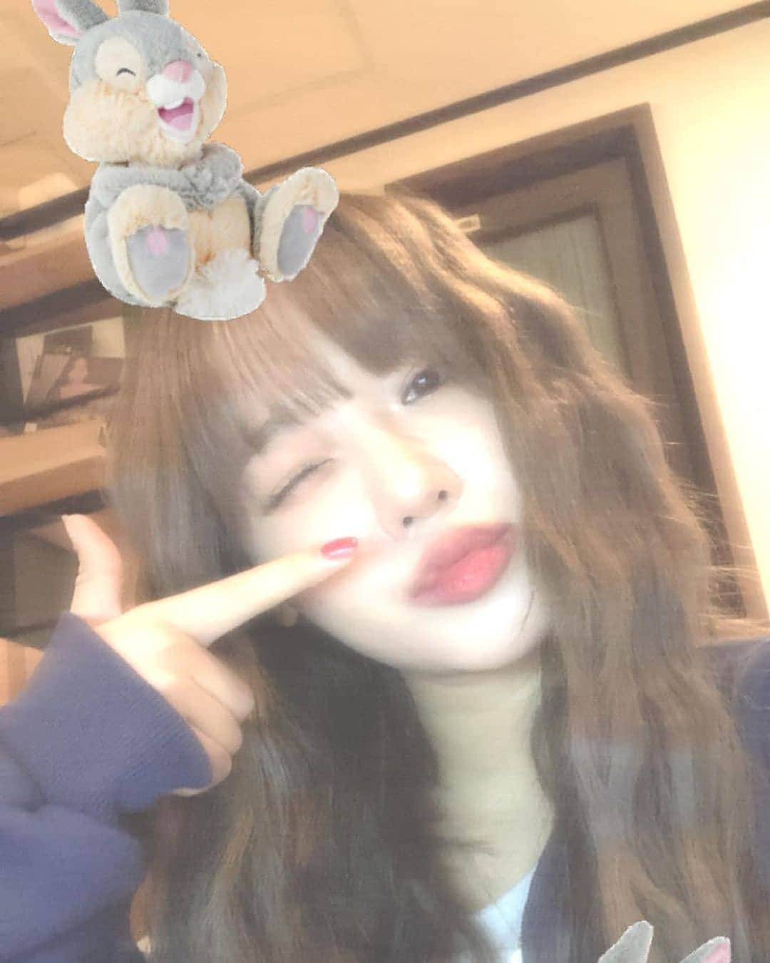 チェ・ユジョンさんのインスタグラム写真 - (チェ・ユジョンInstagram)「🌻🌻」2月19日 19時06分 - yoojung_weme