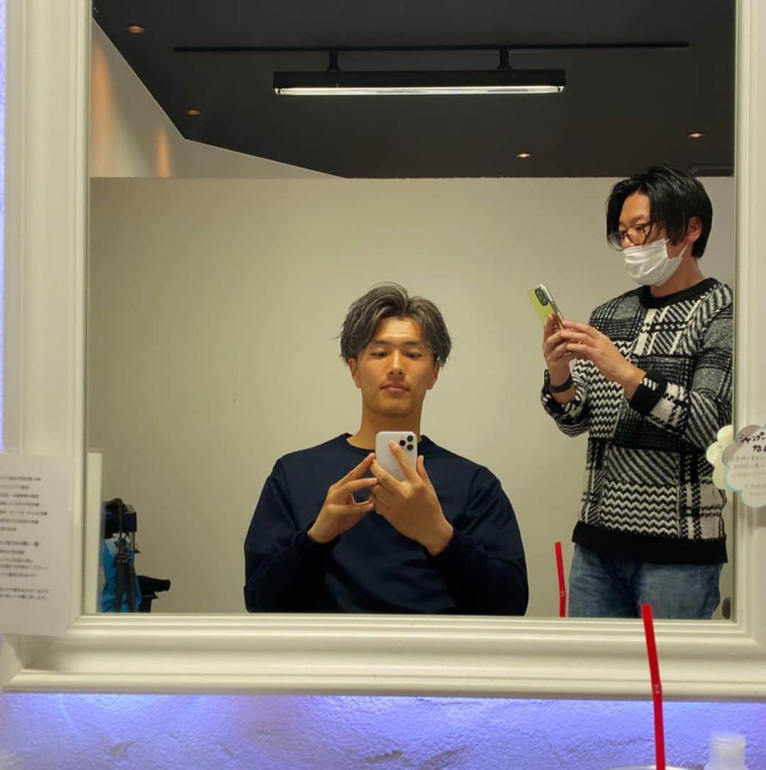 小川航基さんのインスタグラム写真 - (小川航基Instagram)「キャンプで伸びた髪と落ちた色を整えに✂️  #初めてのお店へ #大先輩の行きつけと一緒でした」2月19日 19時19分 - koki4629