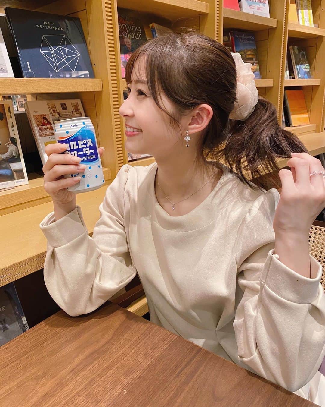 松川星さんのインスタグラム写真 - (松川星Instagram)「❁❀✿ カルピス🤍 缶で飲むと美味しさ倍増なんでだろ〜」2月19日 19時39分 - akarin__rin
