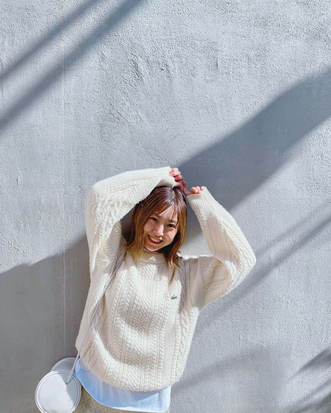 本橋優華のインスタグラム：「ワニきた日🐊  #lacoste#knit#knitpants#ootd#bag#tokyo#japan #ニット#ラコステ#4」