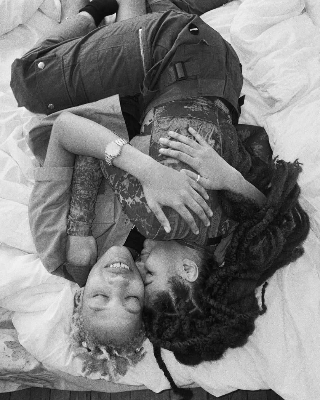ディーゼルのインスタグラム：「“Hugging her for the first time in literal months was really calming for me. I’m a nervous person and I just felt at home.” – Koi  A portrait of Koi and Teydie. Told through words, messages, photographs and memories from their relationship.  Real life, right now. @koitheag & @teydie.baby」