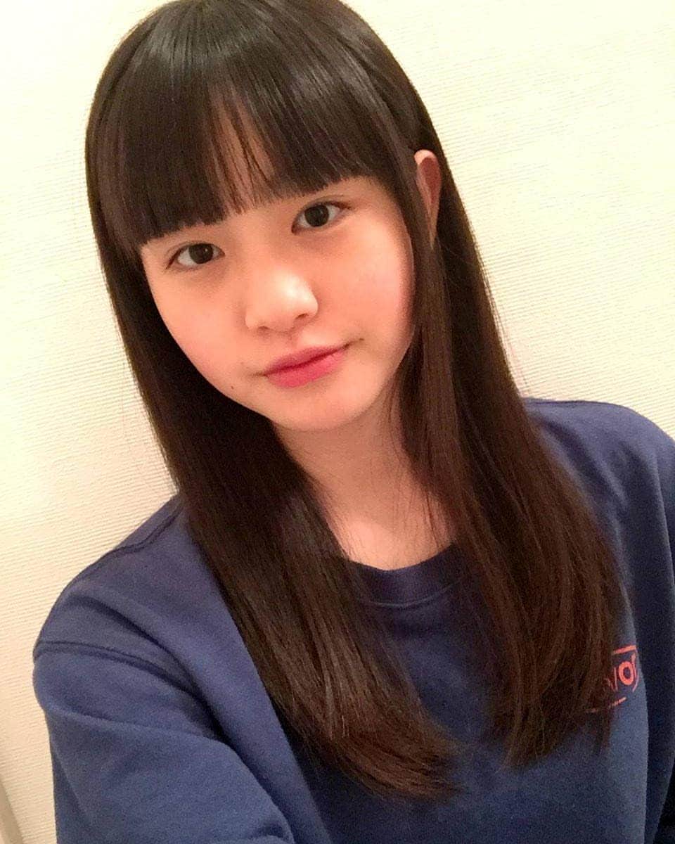 のインスタグラム：「前髪スッキリ〜!✂ #photooftheday#instagood#前髪#スッキリ#ちょきちょき#✂️#美容院」