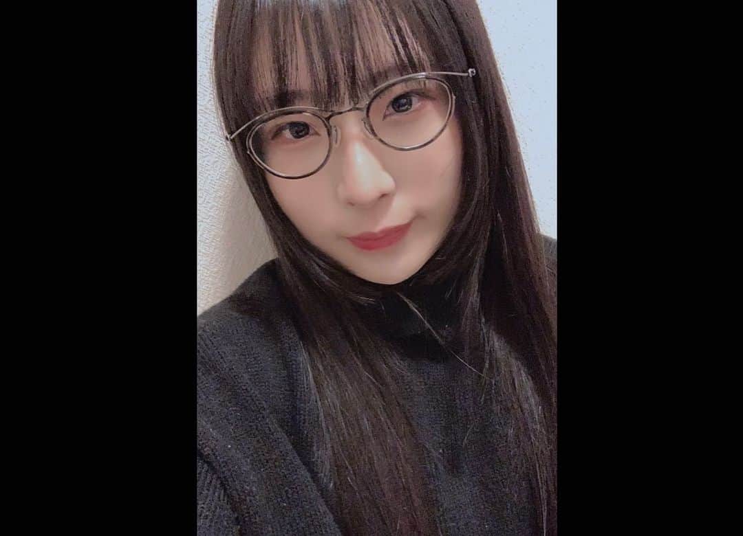 和田輪さんのインスタグラム写真 - (和田輪Instagram)「天才可愛い眼鏡をみてください  #yconcept #eyewearmebius #eyewear」2月19日 21時18分 - rin_wada