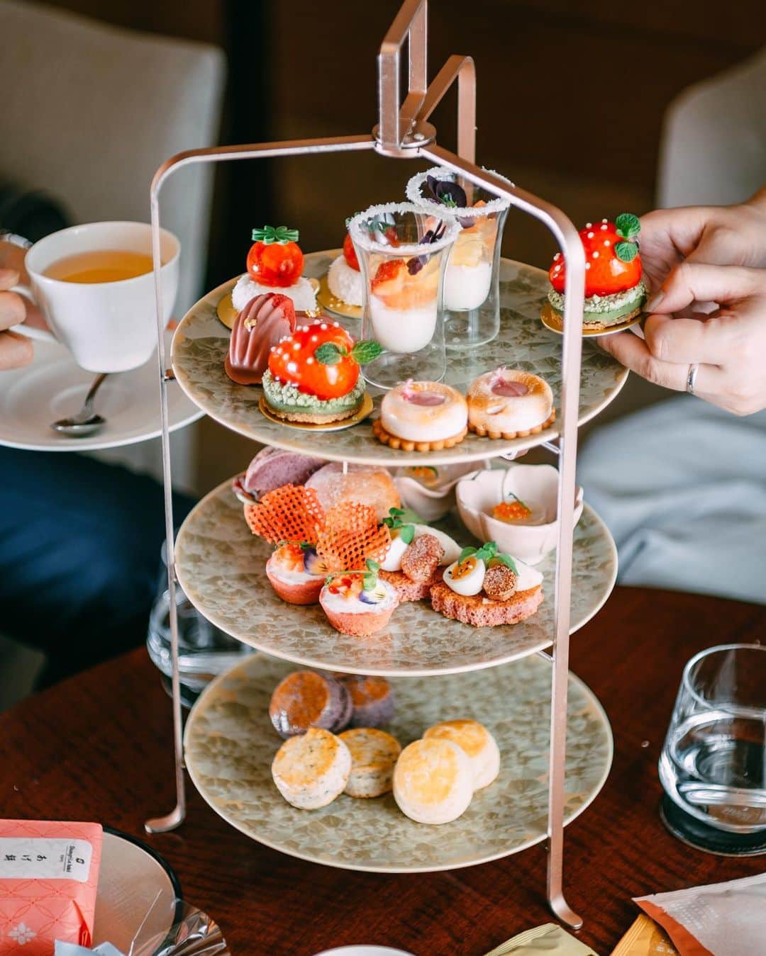 Shangri-La Hotel, Tokyoのインスタグラム