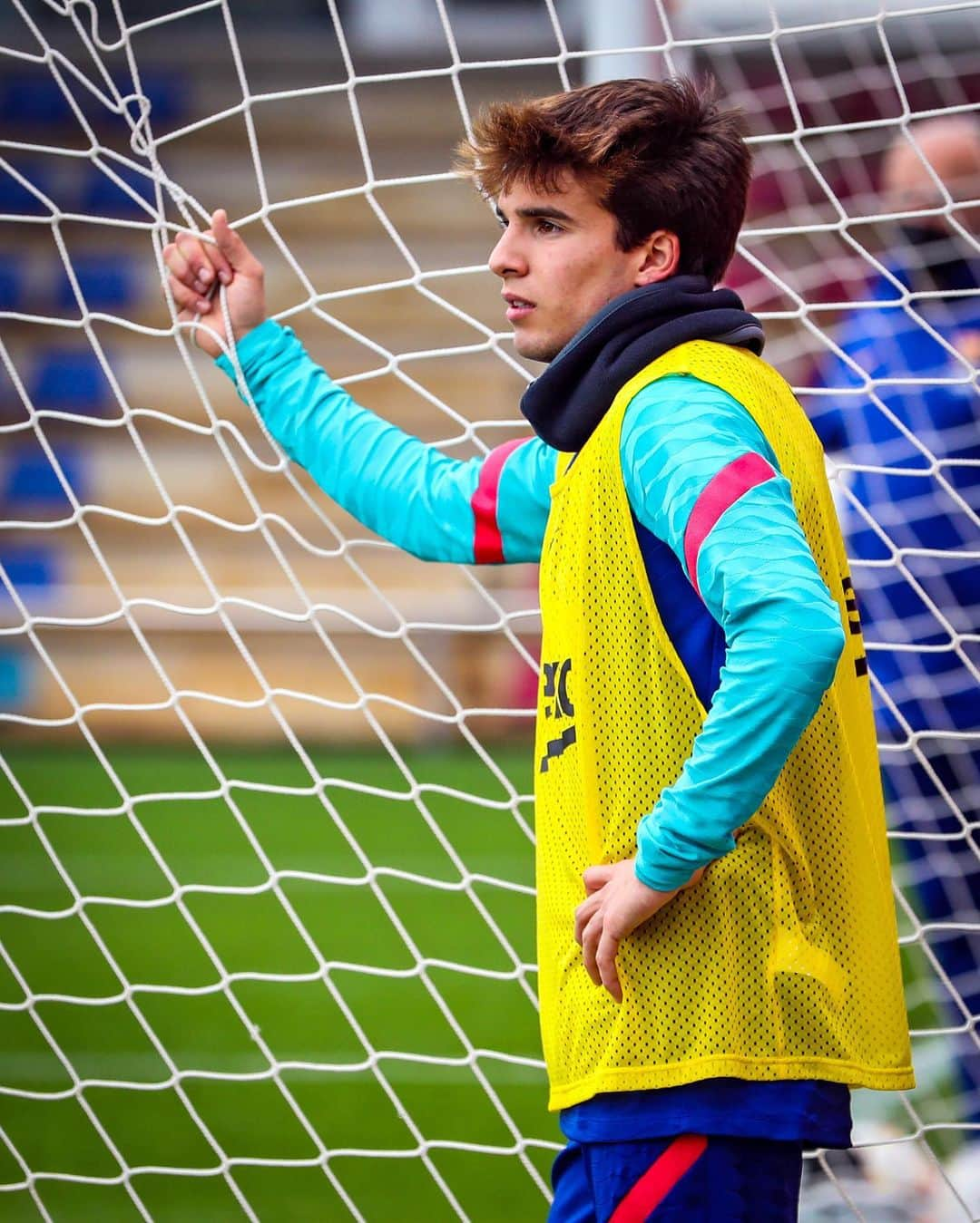 FCバルセロナさんのインスタグラム写真 - (FCバルセロナInstagram)「💪 Back to work!  Focus 👉 #BarçaCadiz」2月19日 21時54分 - fcbarcelona