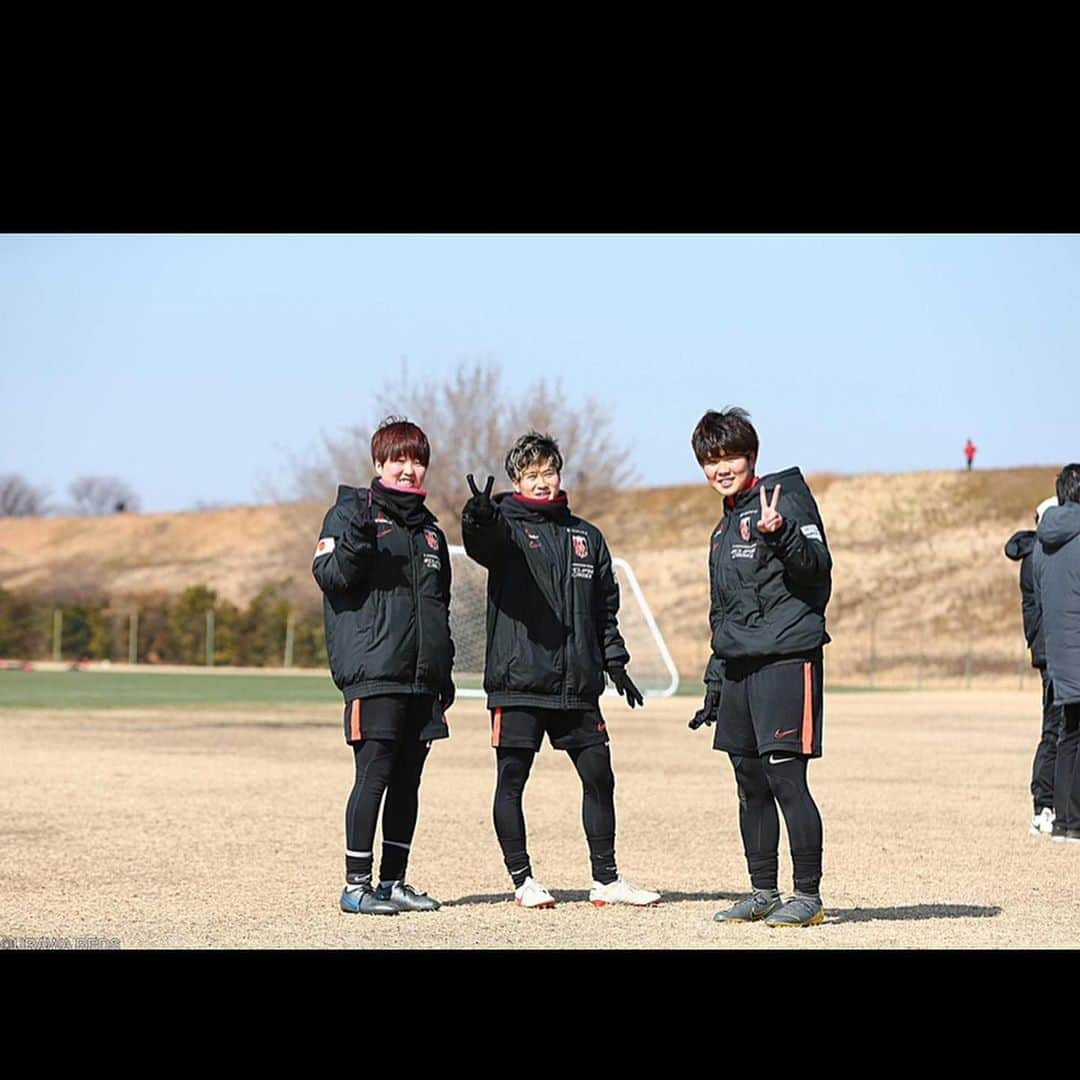 池田咲紀子さんのインスタグラム写真 - (池田咲紀子Instagram)「2021シーズンスタート⚽️😊  自分以外の人も載せてみた。笑  面白いと思ったやつは載せてみた。😊  あかりとかたかとか優ちゃんのやつ、嫌だったらごめん😂💦笑笑  あとは森さんとか立石さんも載せてみた😂  今年も レッズレディースの応援よろしくお願いします！  #浦和レッズレディース #nadeshiko #urawaredsladies #goalkeeper」2月19日 22時05分 - sakiko_ikeda_21