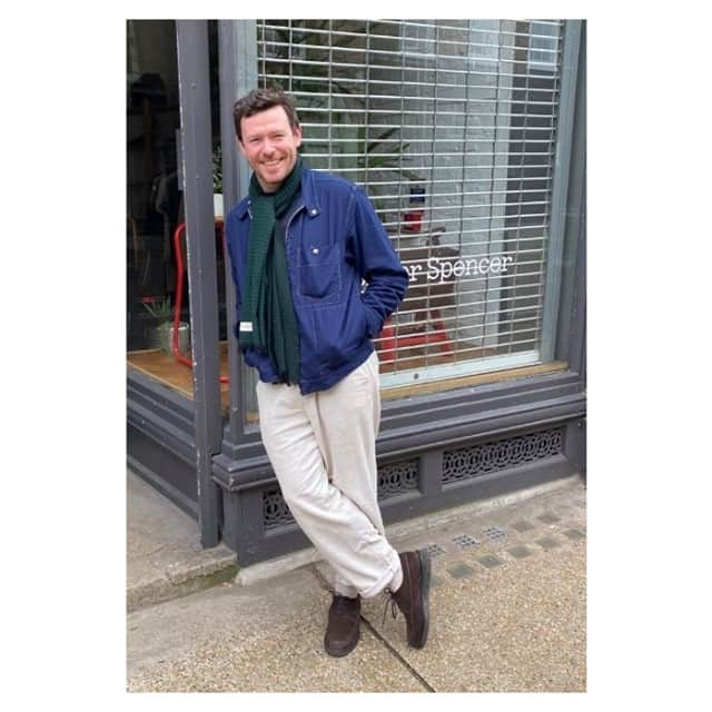 オリバースペンサーさんのインスタグラム写真 - (オリバースペンサーInstagram)「General Manager Tom Bodaly ever hopeful that our stores will open soon!...⠀🤞 ⠀ @tombo.daly 👌 ⠀ #oliverspencer」2月19日 22時01分 - oliverspencer