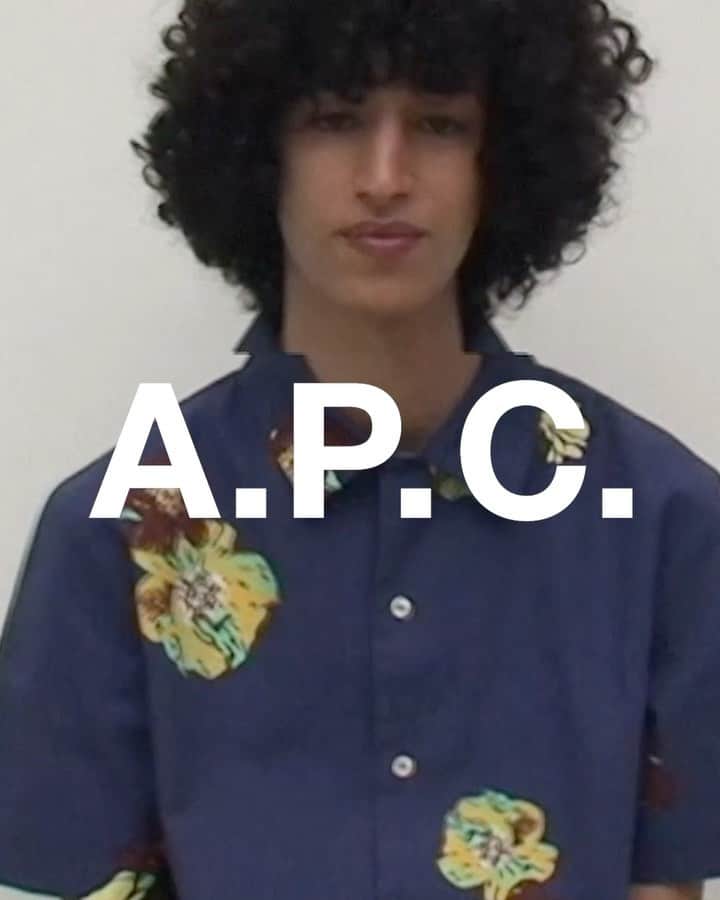 アーペーセーのインスタグラム：「A.P.C. Spring/Summer 2021 collection.⠀ ⠀ @bilelbenahmed interviewed and filmed by Tess Petronio (@documentedbytess )  Creative direction: @suzannekoller   Available in stores and at apc.fr⠀ ⠀ #APC #APCcollection #APCSS21」