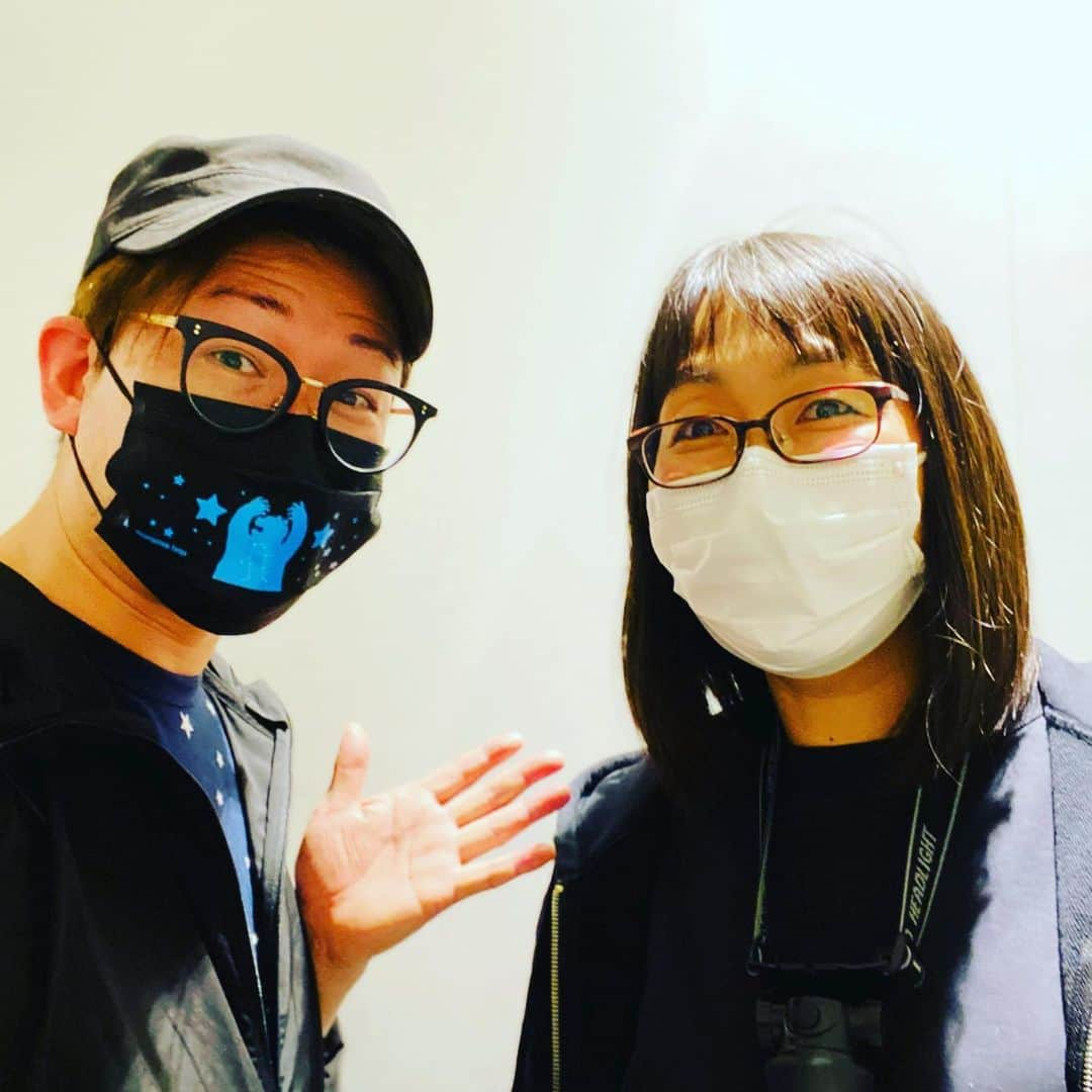 サイクロンZさんのインスタグラム写真 - (サイクロンZInstagram)「日本青年館ホール前日ですが、照明の瀬戸さんと作り直し良い仕上がりになりました！ 明日はお待ちしてます。  #プラネタリウムのふたご #永田崇人 #阿久津仁愛 #佐藤アツヒロ #前島亜美 #菊池修司 #サイクロンZ #冨森ジャスティン #齋藤桐人 #山﨑秀樹 #安田カナ #黒木夏海 #谷啓吾 #田鍋謙一郎 #壮 一帆 #春風ひとみ #大澄賢也 #松尾貴史 #ウォーリー木下 #トクマルシューゴ #今泉りえ #青木美保 #いいむろなおき #伊藤祥子先生 #リアルマジシャンryota」2月19日 22時04分 - cyclonezzzz