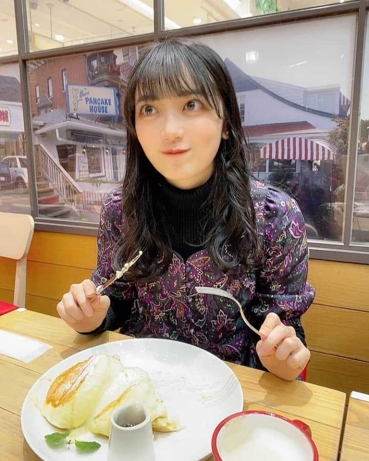 辻ゆかのグルメインスタ