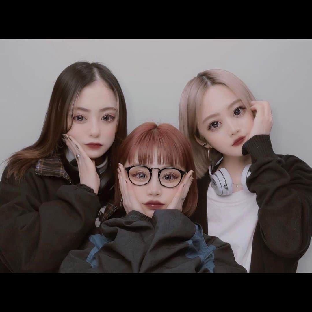 のインスタグラム：「髪色がバラバラ^^」