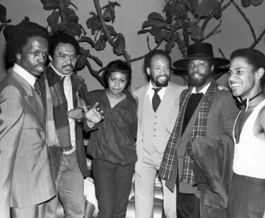 のインスタグラム：「#FBF to 1976, with some familiar faces including Reggie Jackson, Deniece Williams and Lenny White.」