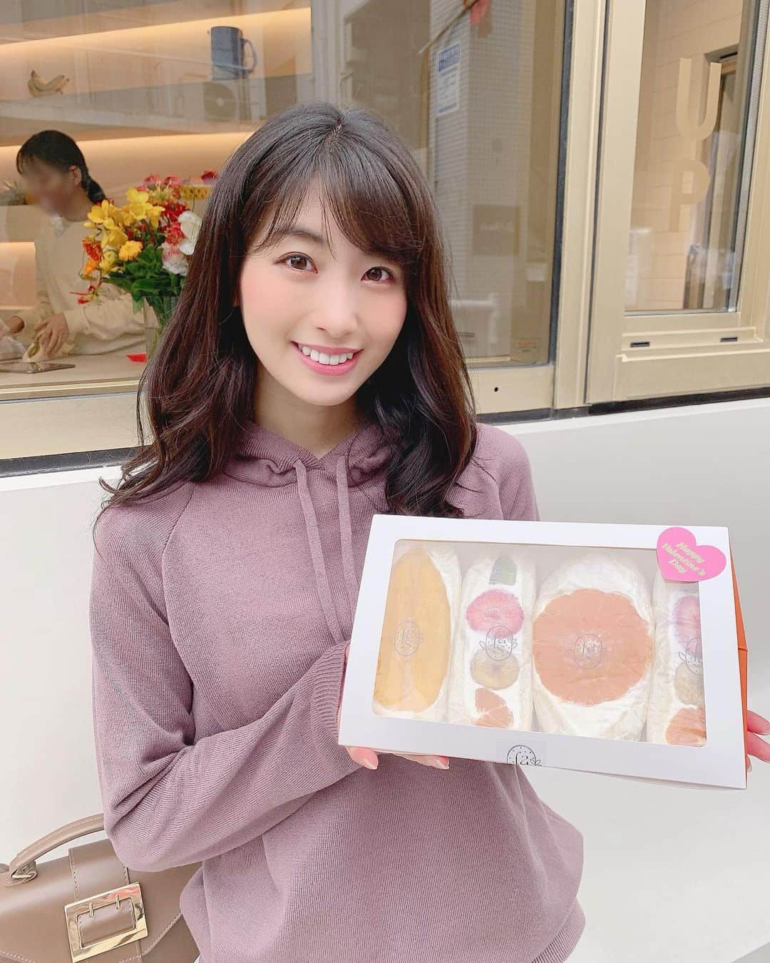 関根ささらのグルメインスタ