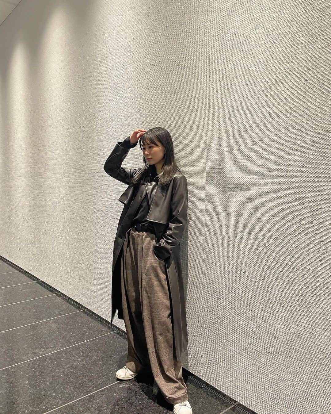 庄司芽生のインスタグラム：「#めいの服 🦝」