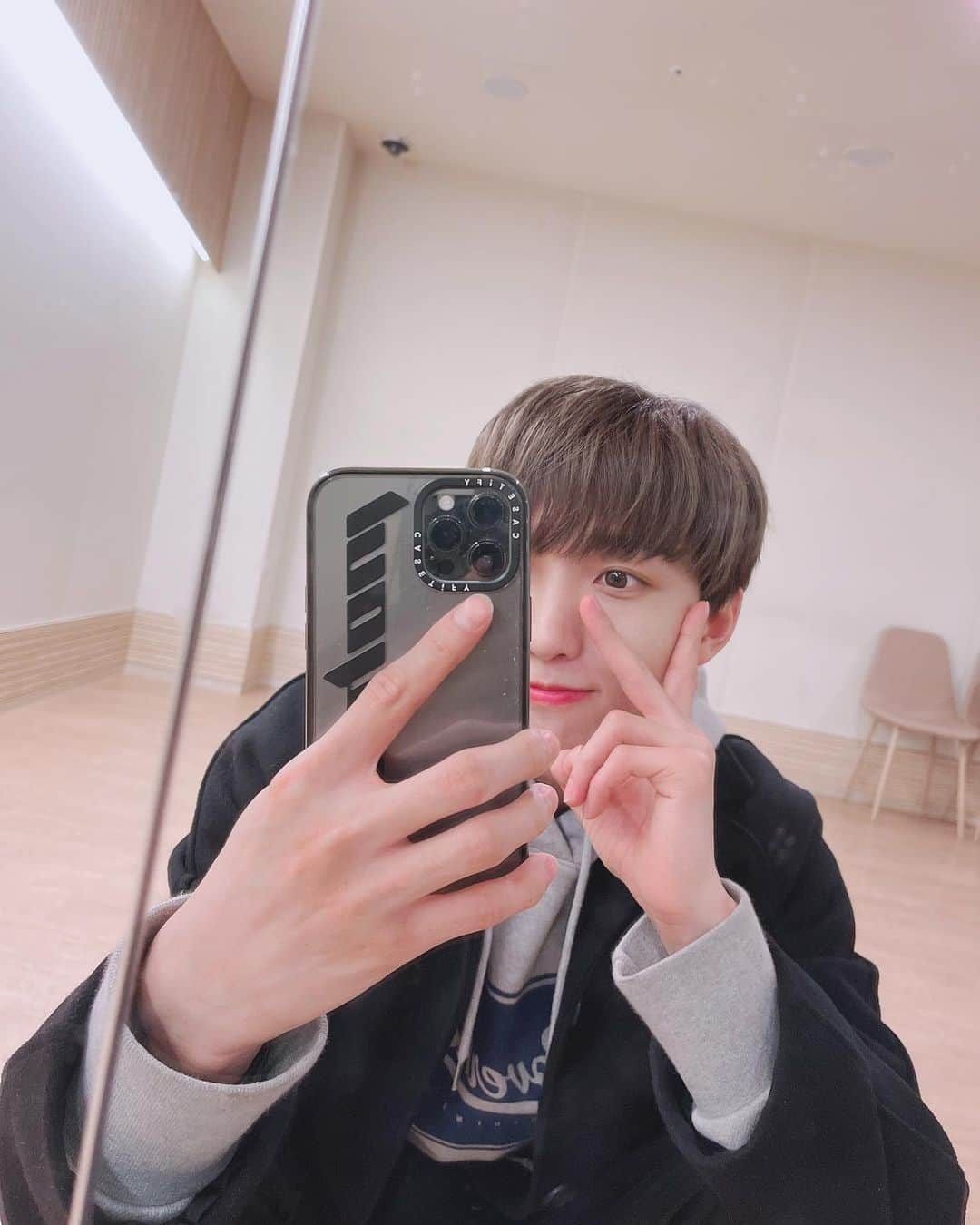 UP10TIONさんのインスタグラム写真 - (UP10TIONInstagram)「#업텐션 #선율 #UP10TION #SUNYOUL #1일_1셀카_19일차」2月19日 22時44分 - u10t_official