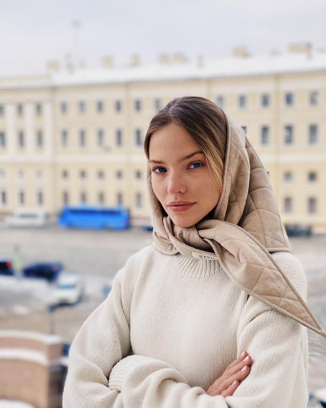 のインスタグラム：「Vogue Vogue Vogue - my favorite Kosinka by @voguerussia ❤️❤️❤️」