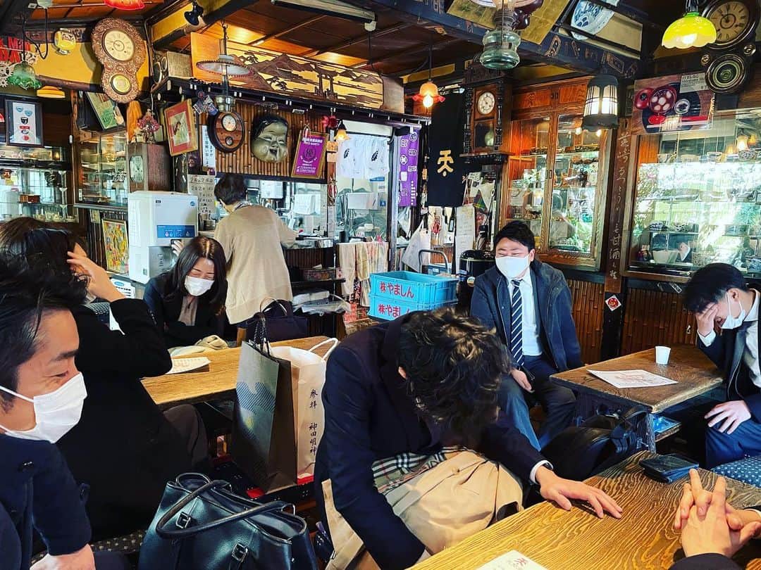 本間憲のインスタグラム：「福笑い。」