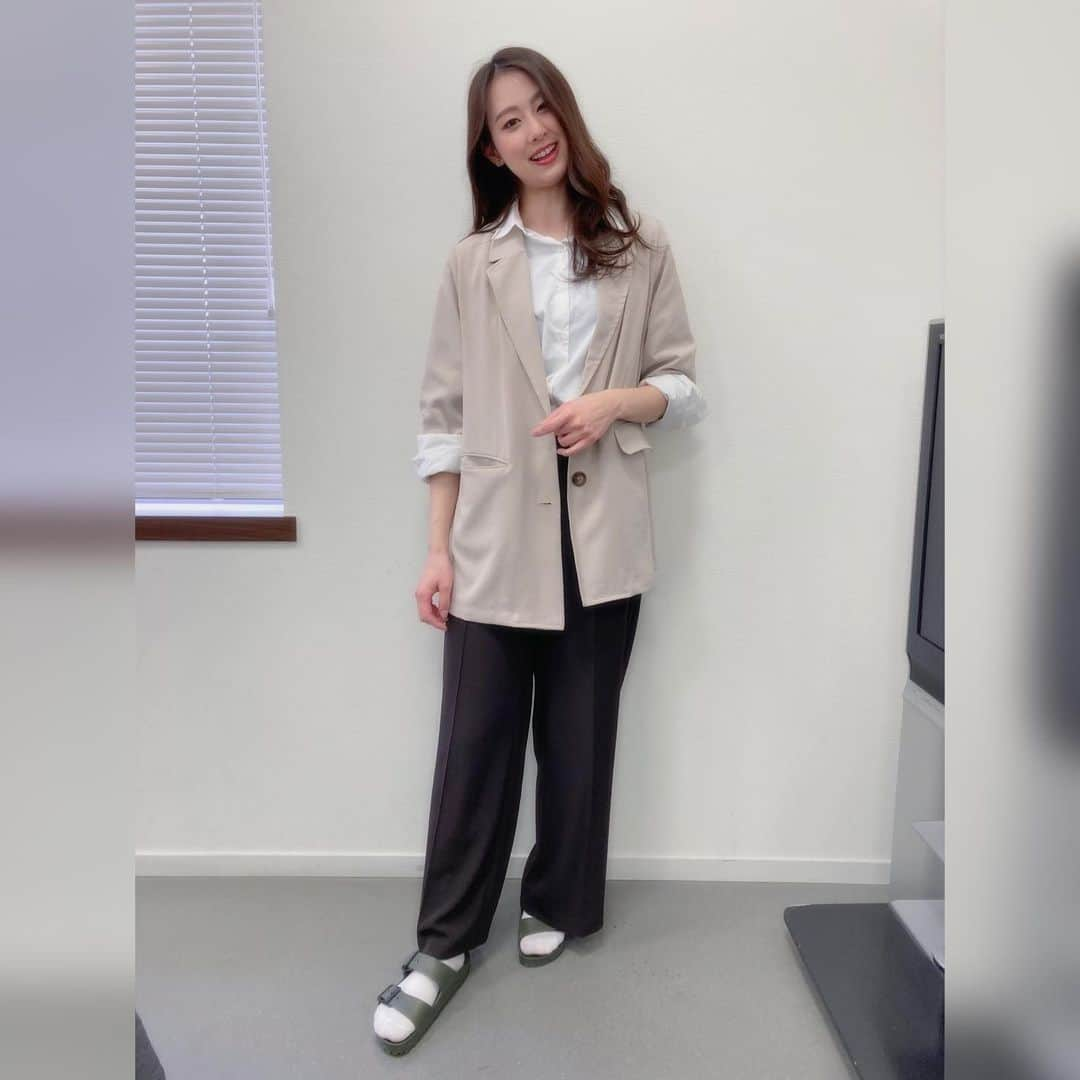 古城優奈のインスタグラム：「撮影の時に着たコーデがお気に入り☺︎ (ポケットには触れないでねww)」