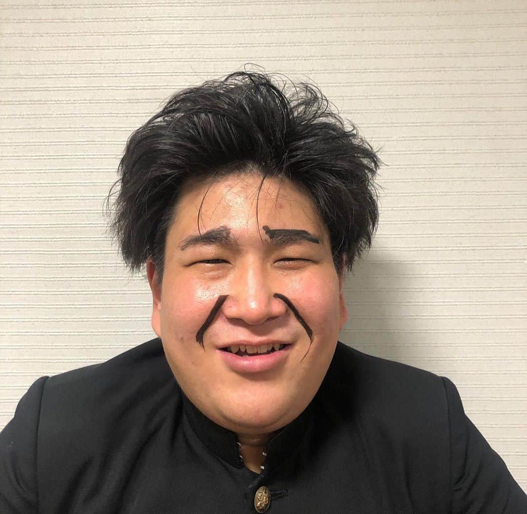 きんさんのインスタグラム写真 - (きんInstagram)「ENGEIグランドスラム に出るよ！！！ 2月20日19時からフジテレビな！！ 見るって感じで頼むわ！！！ #ENGEIグランドスラム #ニンニク男子」2月19日 23時00分 - biscuitbrotherskin