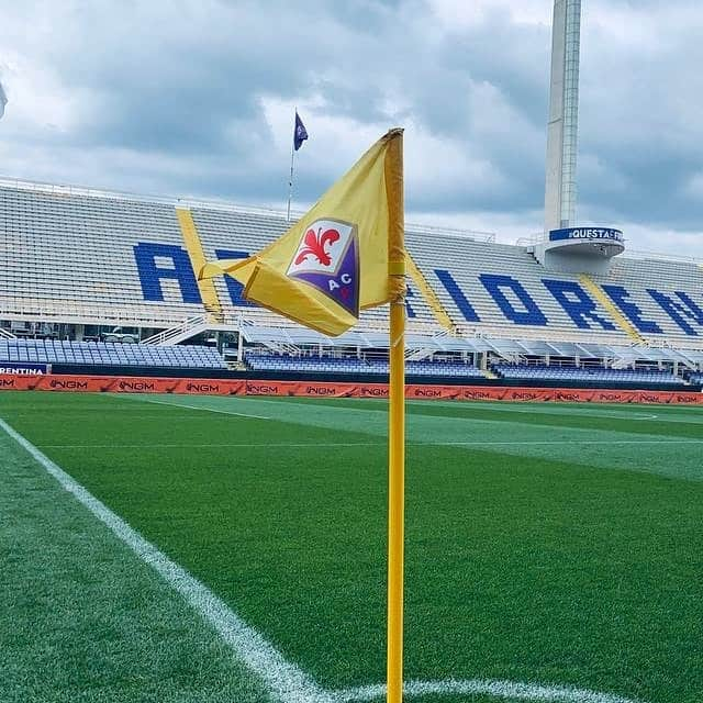 ACFフィオレンティーナさんのインスタグラム写真 - (ACFフィオレンティーナInstagram)「Stadio Artemio Franchi 📍 Ready to go ⚜️  #ForzaViola 💜 #FiorentinaSpezia #Fiorentina #ACFFiorentina #SerieA」2月19日 23時27分 - acffiorentina