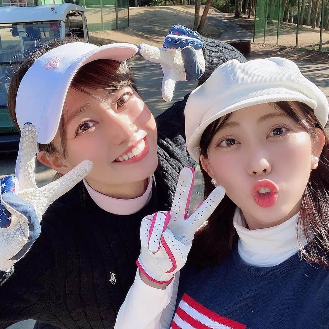 藤澤友千菜さんのインスタグラム写真 - (藤澤友千菜Instagram)「⛳️ ＊ #ゴルフ  楽しかったから 写真載せまくっちゃう🤳 #ゴルフ女子  って打ってみたかった←笑♡ 趣味→茶柱🐶しか言えなかったけど、ゴルフも追加されました♡ いぇい‪(*ˊᵕˋ* ) #golf #instagood #fashon #model #followｍe #golfstagram #golfgirl  #藤澤友千菜 #千葉えりか ♡ #ゴルフコース #千葉ゴルフ #フォロミー #descente #デサント #ラルフローレン #poloralphlauren #キャロウェイ #callaway」2月19日 23時42分 - yuchina1207