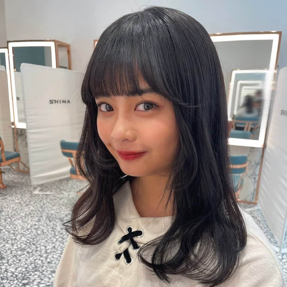 西本ヒカルのインスタグラム：「・ とてもサラサラになりました🪄💇🏻‍♀️ ありがとうございます😊 @renna_tabata  #treatment #shima」