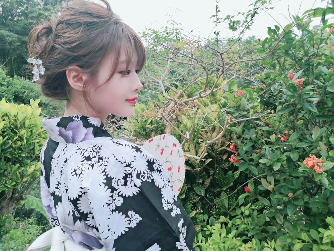 のインスタグラム：「お天気いいね☀️ . great weather today☀︎ . 今天天气好✨ . #相沢みなみ  #浴衣 #浴衣女子」