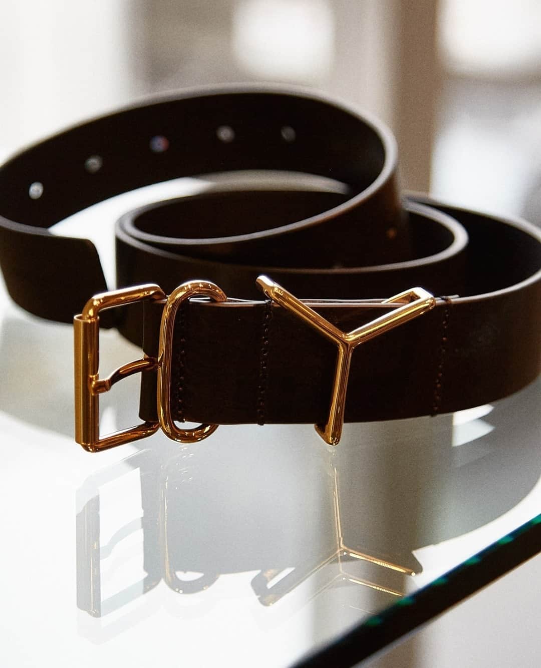 ADELAIDEのインスタグラム：「Iconic @yproject_official #belt⁠ is back in stock!⁠ ⁠」