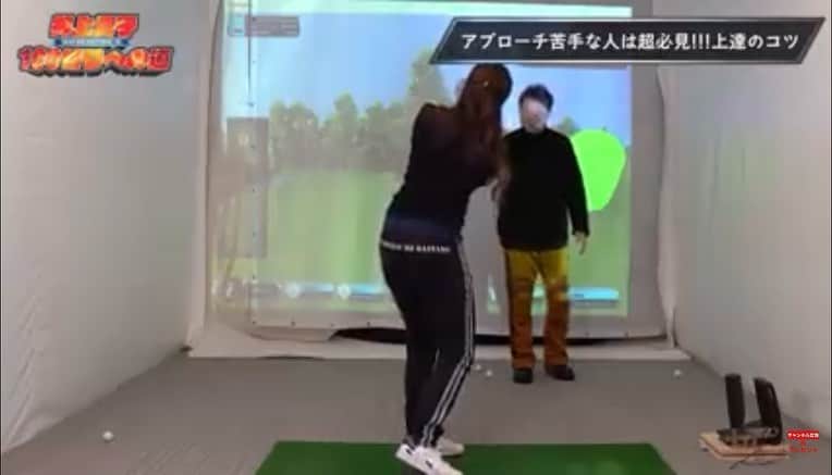 井上貴子のインスタグラム：「個人的にはYouTubeを やっておりませんが。  神取さんのに出演させてもらったり  このかっ飛びゴルフ塾は コラボさせてもらっておりまーす^ ^  これまで一緒にゴルフに行く人からのアドバイスを取り入れた自己流でしかゴルフをやってこなかったので  間違ってた知識が（ほとんどなんだけどね）ポジティブに直されて行ってて…  昨年3月以降 無ゴルフなので  コースに出るのが楽しみ^ ^  なーんつってー（笑）  毎週月曜日に このかっ飛びゴルフ塾内の with井上貴子バージョンが 更新されていきます。  ぜひご覧くださいませ。  そして明日日曜日15時から イチナナライブ配信だよん。  まってるよーーん^ ^  Happyで^ ^  プロフィール画面に記載のURLより 通販サイト「神取屋」に飛べます^ ^  コロナ禍に携わる 全てのお仕事の皆様。  心から 感謝しています。  引き続き油断せず お気をつけて お過ごし下さいませ。  #井上貴子  #LLPWX #女子プロレス #紅緒と柊音 #トイプードル #べにひお #かっ飛びゴルフ塾 #YouTube #イチナナライブ配信21日15時 #LLPWX通販サイト神取屋 #TikTokはじめてみた #Twitterも見てね #感謝 #STOPCOVID19」