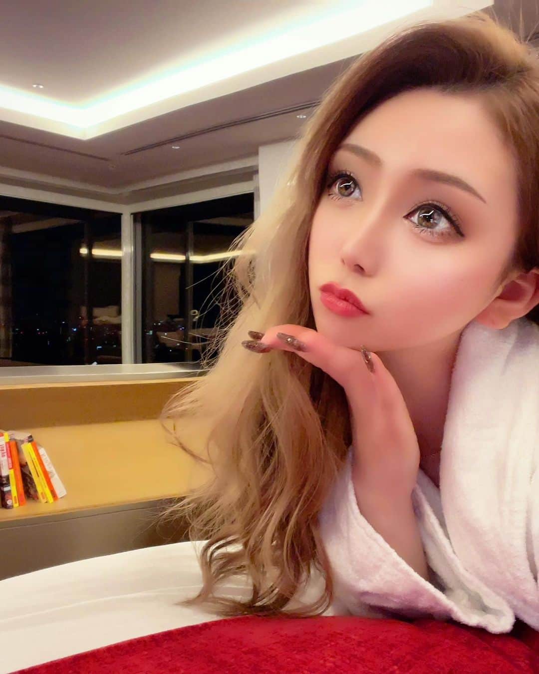 HIMEKAのインスタグラム：「. . good night🌙 . . #おやすみ」