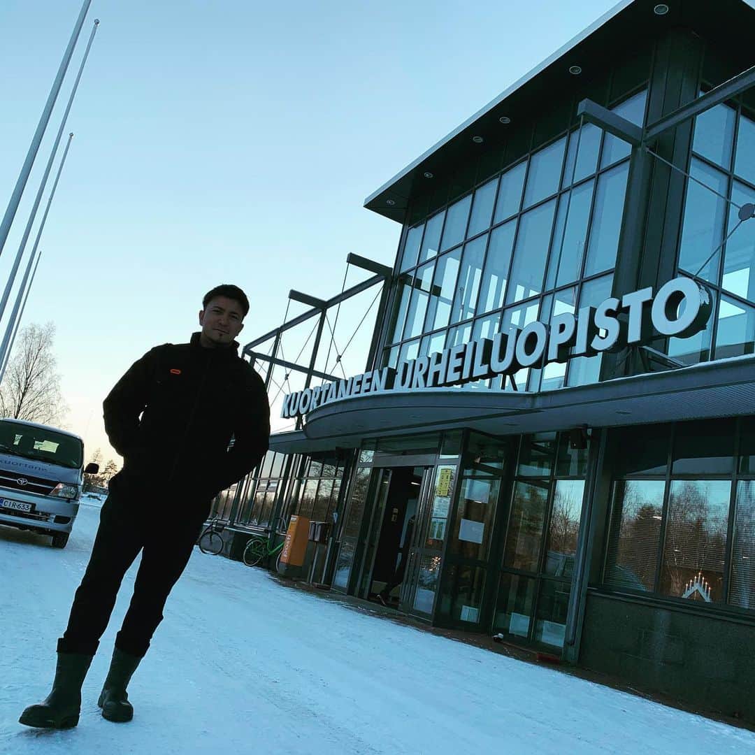 ディーン元気のインスタグラム：「フィンランド、今年もお世話になりました☺️ It has been a wonderful days while trained in Kuortane, kiitos👍🇫🇮 Now getting ready for the season at nice and warm in Potch✅🇿🇦  #javelinthrow #lifeisgood」