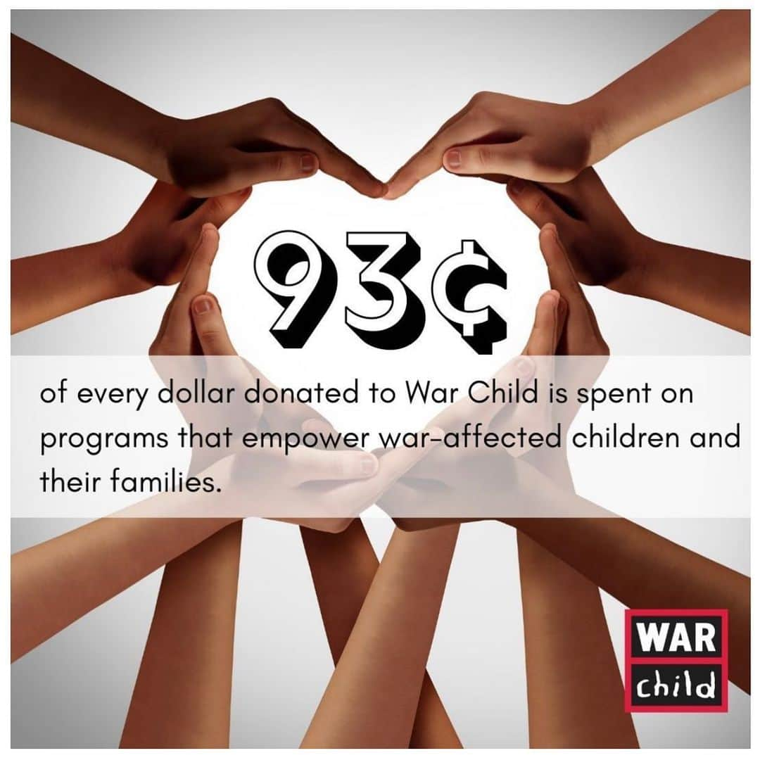 トーマス・サドスキーのインスタグラム：「Did you know that 93 cents of every dollar donated is spent on programs that support and empower children and their families affected by conflict?⁠ ⁠ War Child is committed to keeping our running costs low to maximize the good we can do with the donations entrusted to us.⁠ ⁠ ⁠ #WarChild #Donate #Charity #NGO #INGO #Nonprofit」