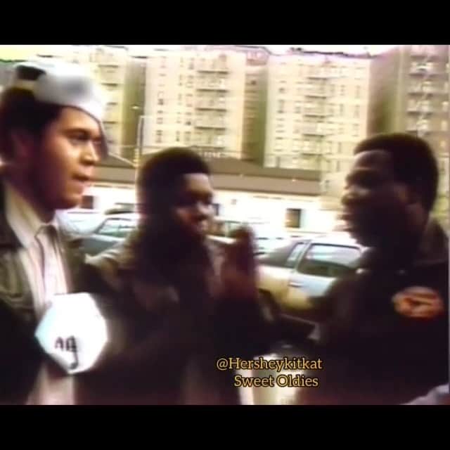 ファンクマスター・フレックスのインスタグラム：「1983! In front of the Disco Fever! Raw swag! They was know as THE DISCO 3! Unsigned days before they won a contest at Radio City that would change their lives and give them a record deal! Hosted by Mr Magic (Rip) and WBLS. I hung up on the block I couldn’t afford a ticket! @princemarkiedee Rest Easy.. in this video u see happiness joy and passion... life is so short... so many good people lost early... RIP Buffy... @feverrecords @charliestettler.9 FAT BOYS! @wbls1075nyc @kurtisblow」