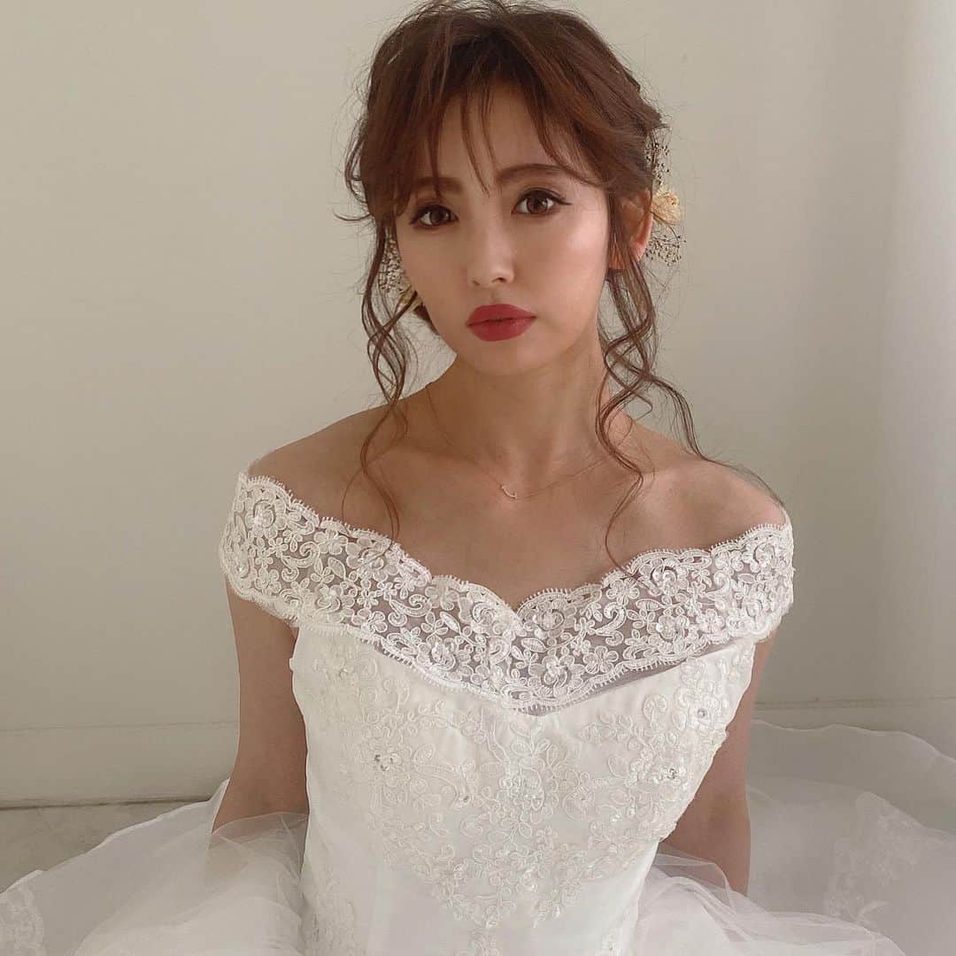 CHINATSUのインスタグラム：「@akimotonaoto  HARE Photo  #大阪  #サロンモデル関西  #撮影 #富田林  #外国人カラー #ロングヘア  #こてまきアレンジ」