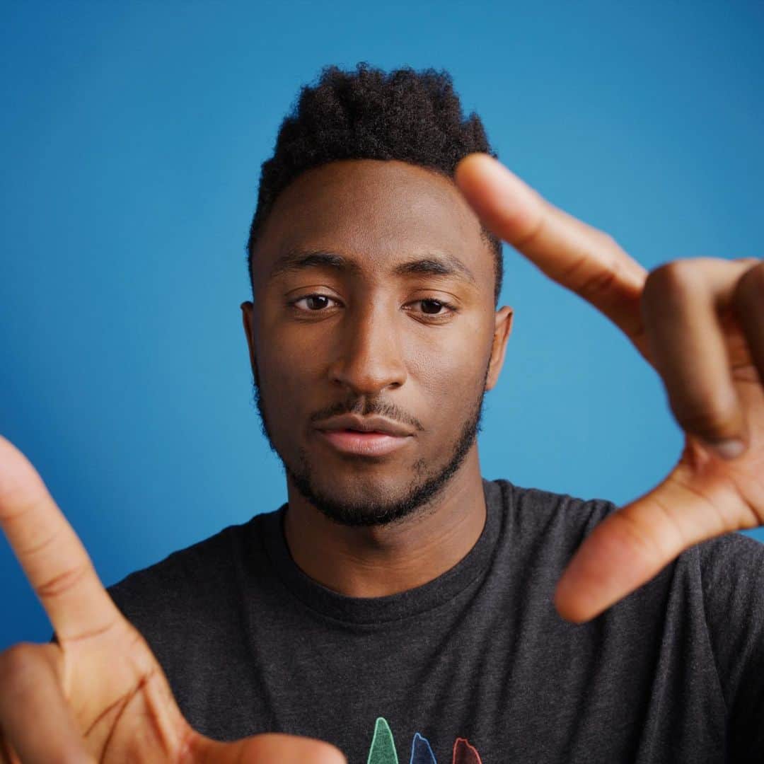 マーケス・ブラウンリーさんのインスタグラム写真 - (マーケス・ブラウンリーInstagram)「🔵🔵🔵」2月20日 8時20分 - mkbhd