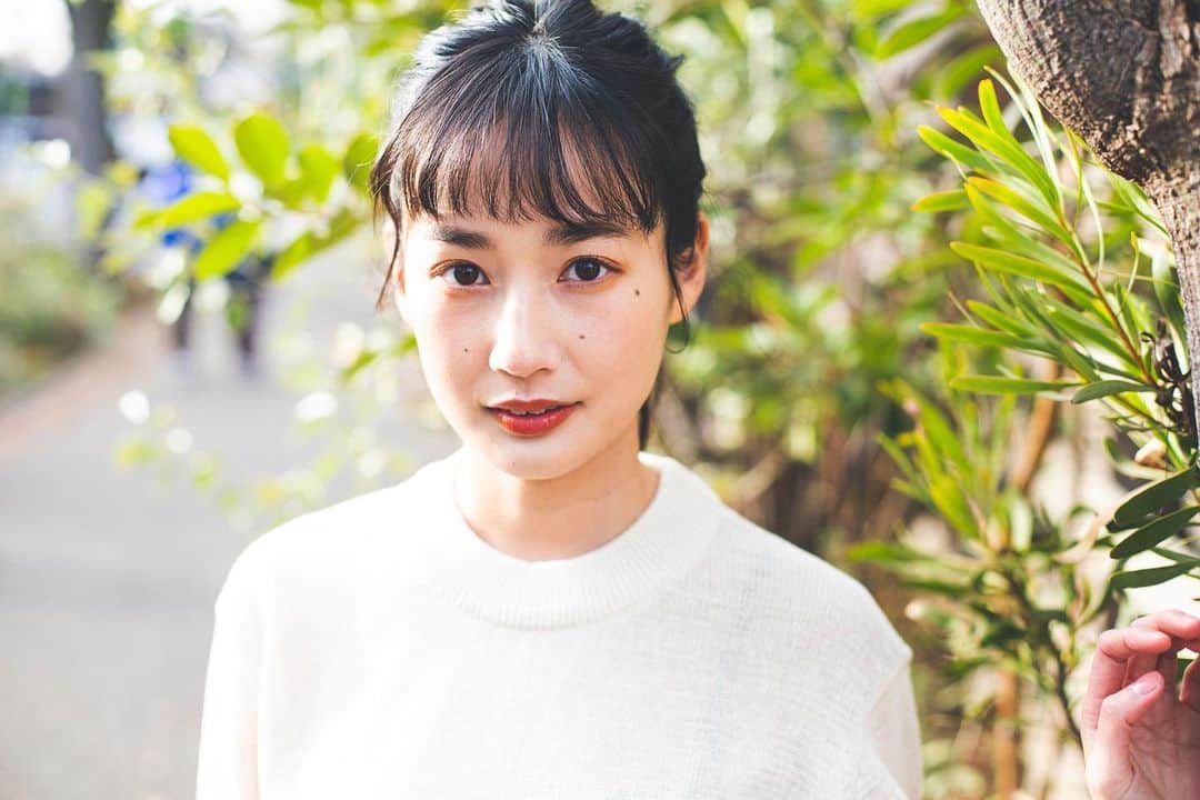 高嶋香帆のインスタグラム：「正面っ！」