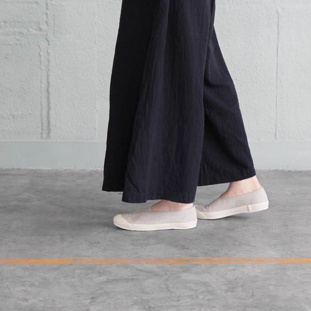 のインスタグラム：「LITE BALLET CL / GRAY  #moonstarshoes  #finevulcanized  #liteballetcl  #madeinkurume」