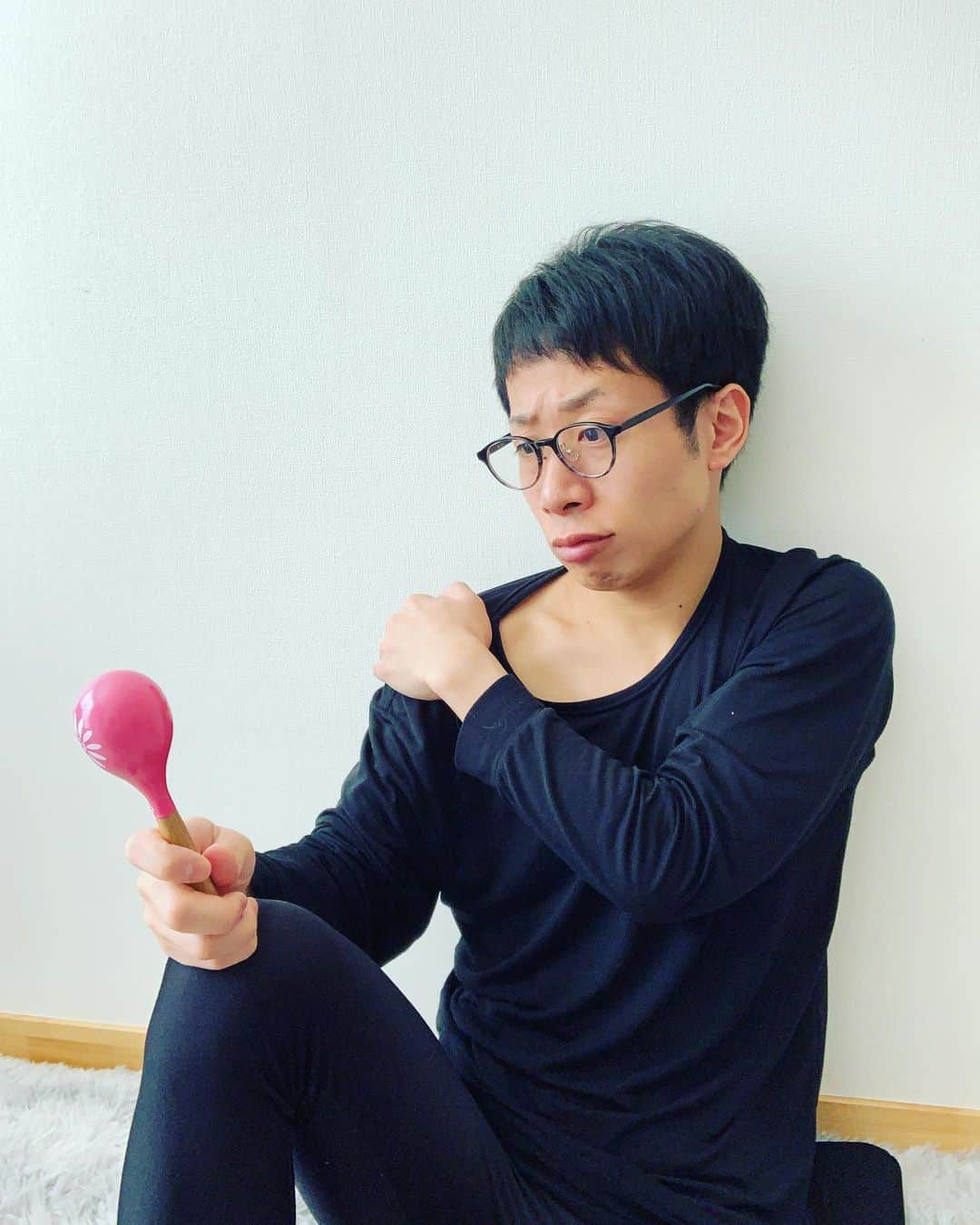 のインスタグラム：「マラカス」